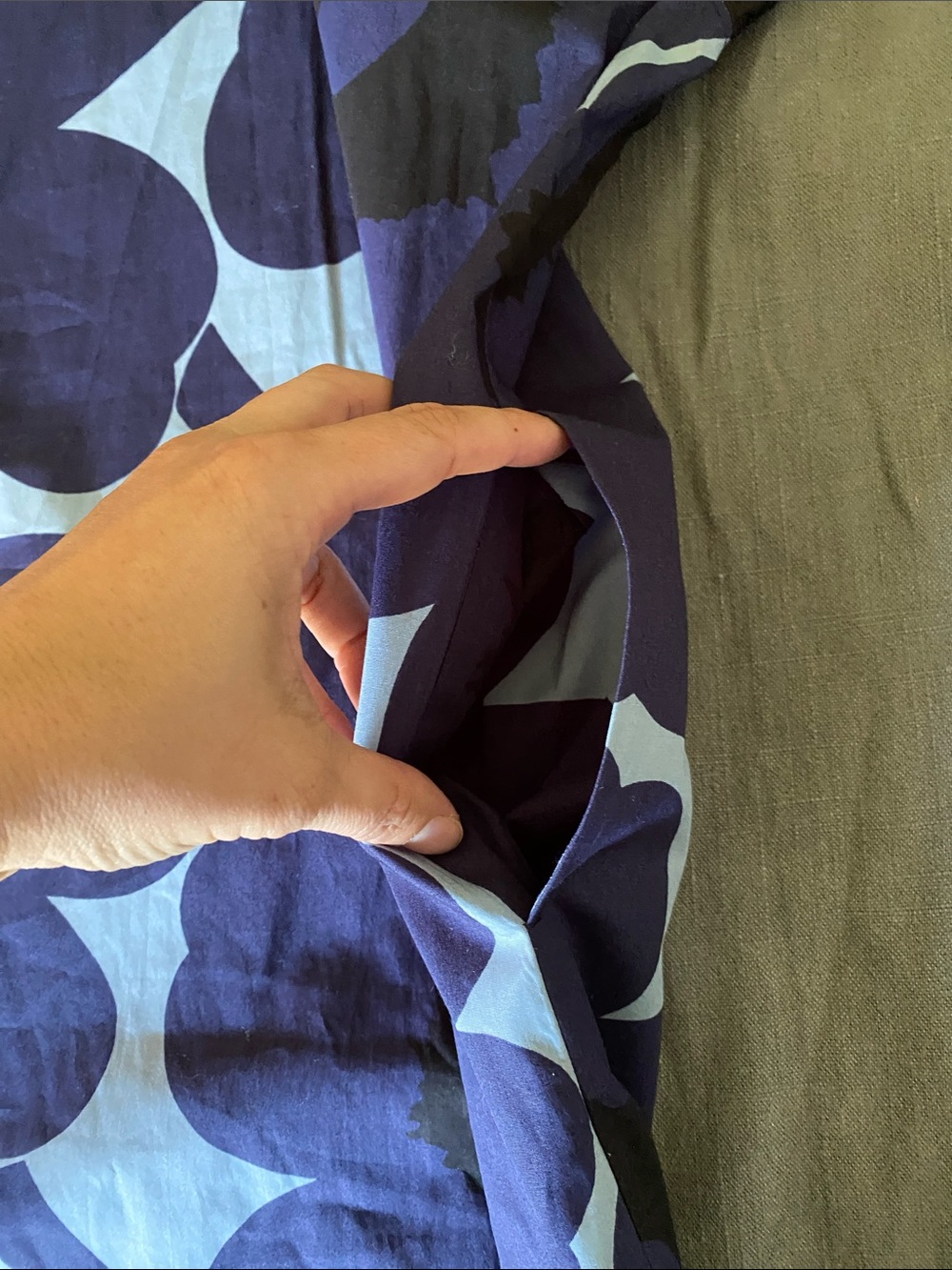 Marimekko Navy and Light Blue Unikko Floral Shift Dress - Picture 5 of 6